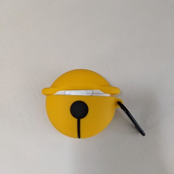 Doraemon Apple Airpods Pro Protective Case NWT NEW - Picture 1 of 4